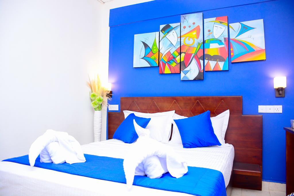 Mama Beach Villa Negombo Buitenkant foto