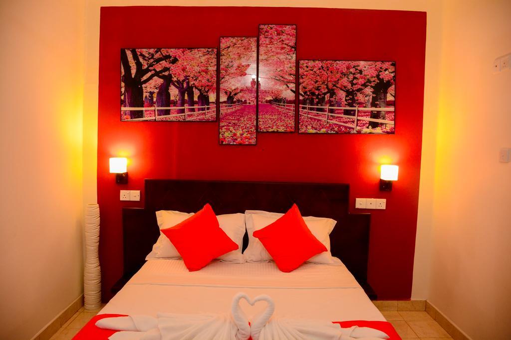 Mama Beach Villa Negombo Buitenkant foto